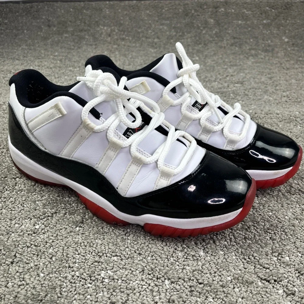Jordan 11 Retro Low Mens 9.5 White Black Red Concord Bred AV2187-160 Sneakers